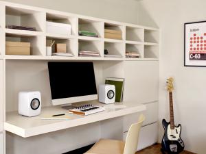 Изображение продукта KEF LSX II Mineral White - беспроводная полочная акустическая система - 9